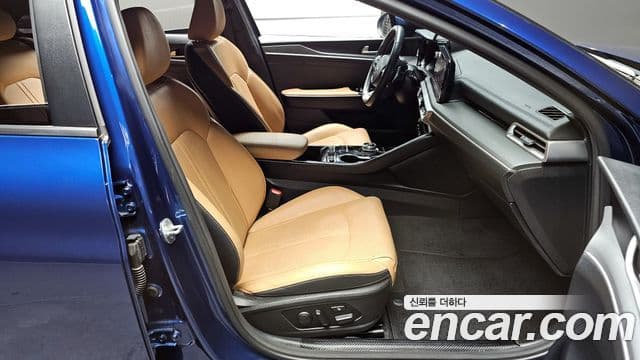 Kia K5 3세대 Prestige, 2020 10