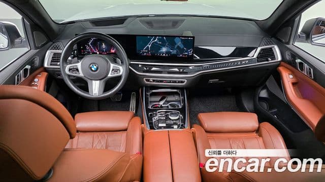 BMW X7 (G07) xDrive 40i M Sport 6인승, 2024 7