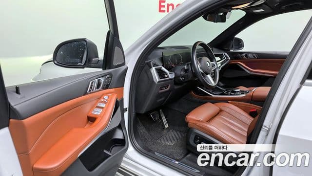 BMW X7 (G07) xDrive 40i M Sport 6인승, 2024 11