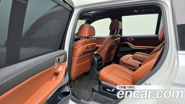 BMW X7 (G07) xDrive 40i M Sport 6인승, 2024 12