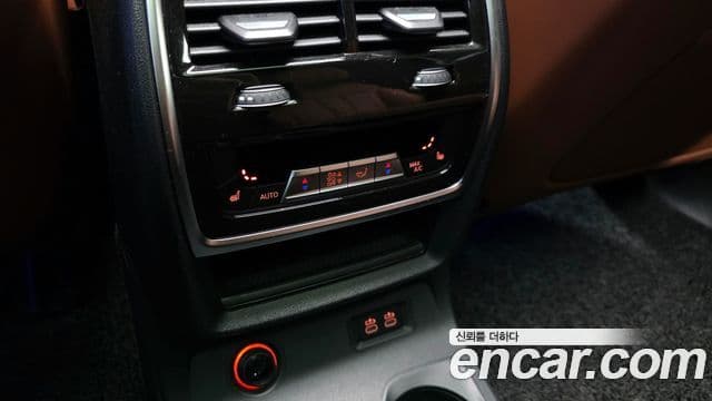 BMW X7 (G07) xDrive 40i M Sport 6인승, 2024 17