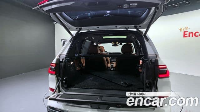 BMW X7 (G07) xDrive 40i M Sport 6인승, 2024 20