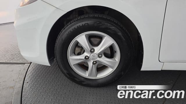 Hyundai Accent(новый кузов / новое поколение) Modern, 2014 все фото