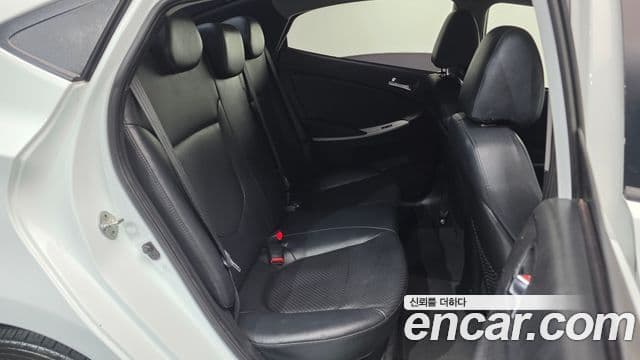 Hyundai Accent(новый кузов / новое поколение) Modern, 2014 12