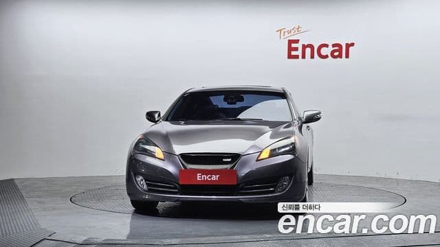 Hyundai Genesis купе 200 турбо P, 2010 3