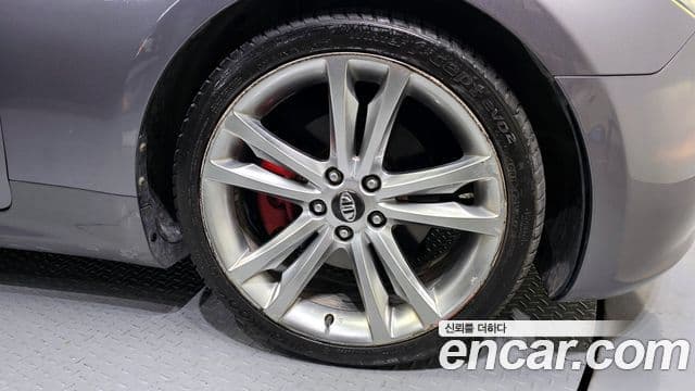 Hyundai Genesis купе 200 турбо P, 2010 все фото