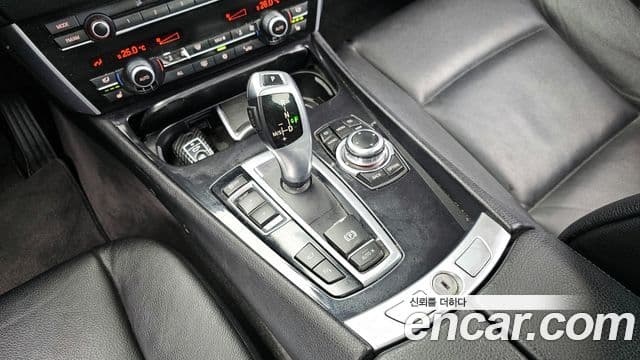 BMW 5시리즈 GT (F07), 2011 9