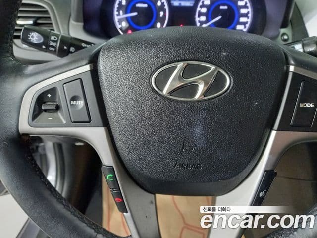 Hyundai Accent(новый кузов / новое поколение) Modern, 2017 10