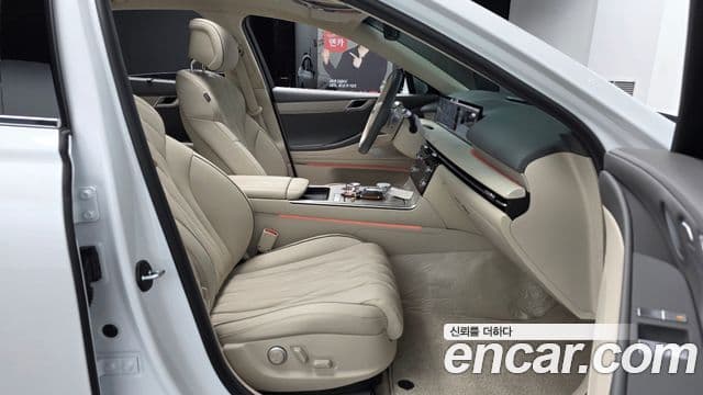 Genesis G80 (RG3) бензин 3.5 турбо AWD, 2025 10