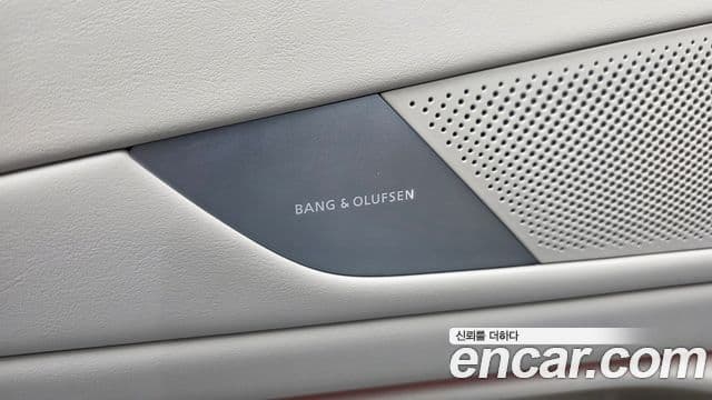 Genesis G80 (RG3) бензин 3.5 турбо AWD, 2025 18