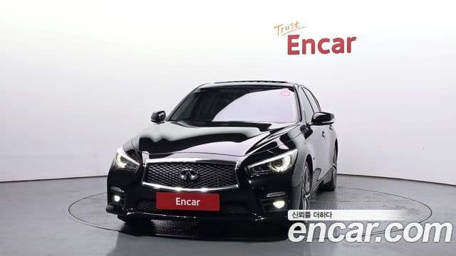 Infiniti Q50 3.5 гибрид Essence, 2016 3