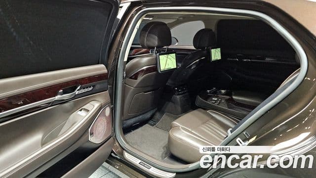 Genesis EQ900 Prestige, 2018 11