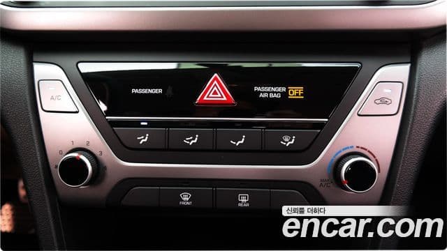 Hyundai Avante AD 1.6 GDI Value Plus, 2018 16