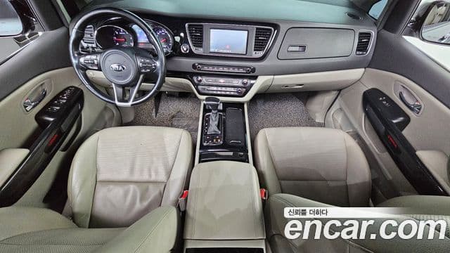 Kia All New Carnival Prestige, 2018 7