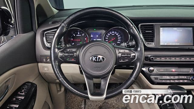 Kia All New Carnival Prestige, 2018 13
