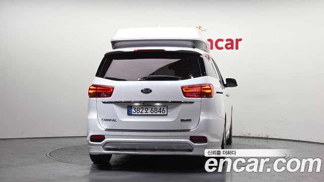Kia The / новый New Carnival Noblesse Special, 2020 4