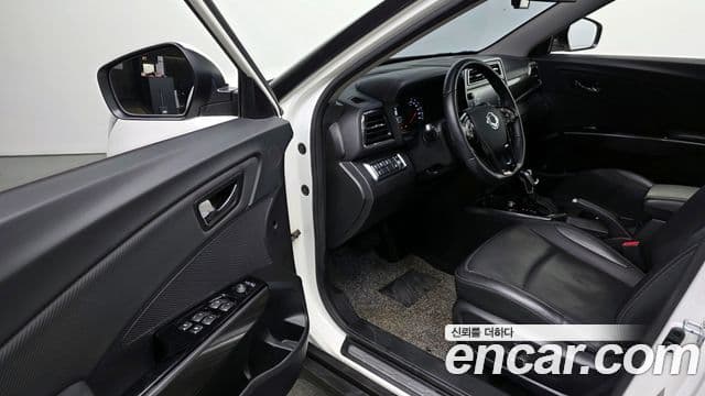 KG모빌리티(SsangYong) Berry New Tivoli V5, 2020 10