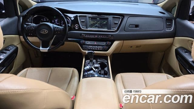 Kia All New Carnival Noblesse, 2016 7