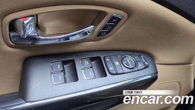 Kia All New Carnival Noblesse, 2016 14