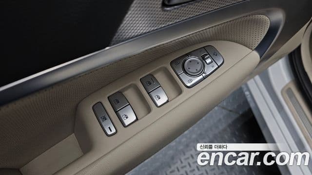 Genesis The / новый New G70, 2022 16