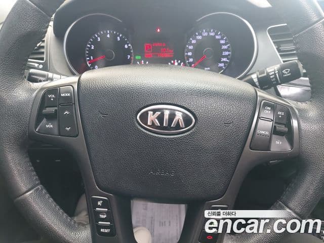 Kia The / новый Prestige K7 LPI 3.0 Deluxe, 2012 16