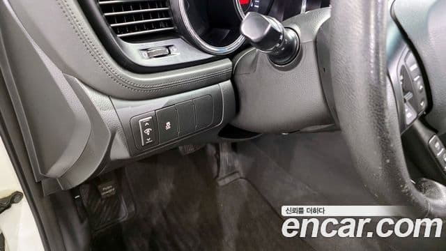 Kia K5 2.0 Deluxe, 2011 15