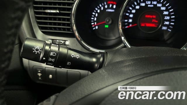 Kia K5 2.0 Deluxe, 2011 16