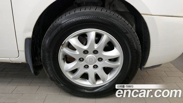 Kia Carnival R инвалидная коляска / для коляски 리프트/슬로프, 2011 все фото