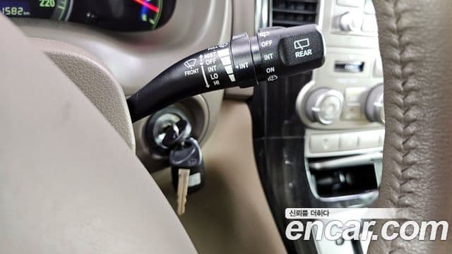 Kia Carnival R инвалидная коляска / для коляски 리프트/슬로프, 2011 15