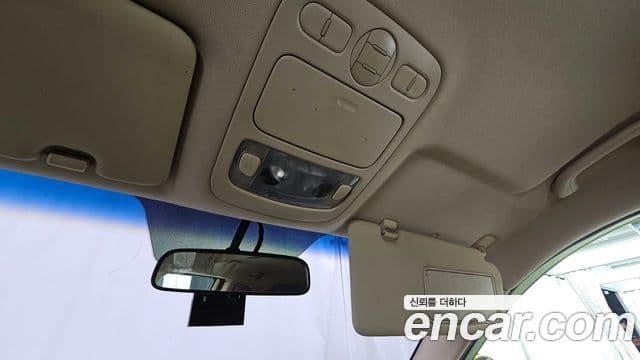 Kia Carnival R инвалидная коляска / для коляски 리프트/슬로프, 2011 17