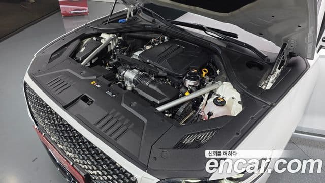 Genesis GV70, 2023 6