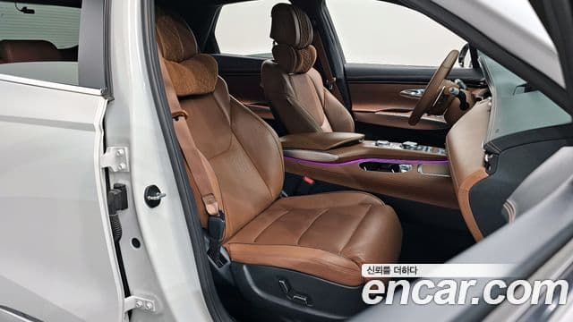 Genesis GV70, 2023 10