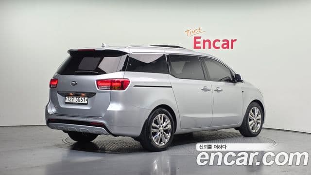 Kia All New Carnival Prestige, 2016 2