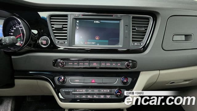 Kia All New Carnival Prestige, 2016 19