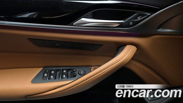 BMW 5시리즈 (G30) 520d Luxury Special Edition, 2018 18