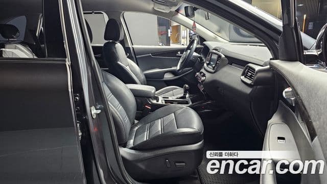 Kia All New Sorento Prestige, 2015 10