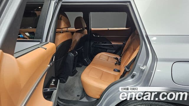 KG모빌리티(SsangYong) Torres T7, 2024 11