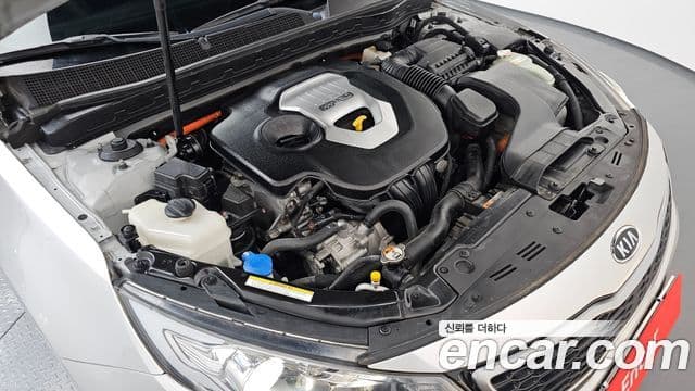 Kia K5 гибрид Prestige, 2012 6