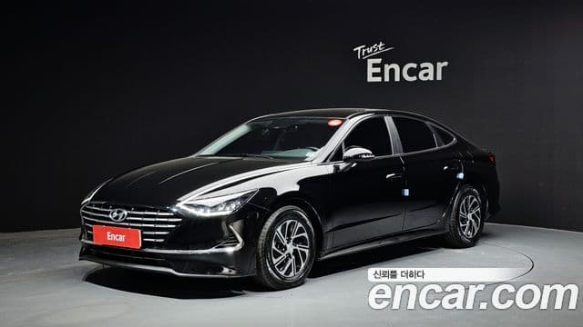 Hyundai Sonata гибрид (DN8) Modern, 2022 1