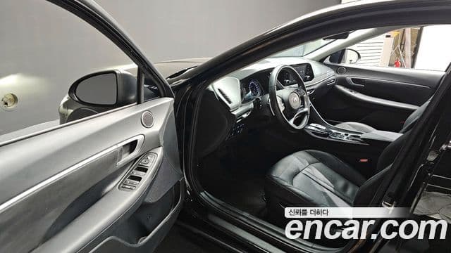 Hyundai Sonata гибрид (DN8) Modern, 2022 10