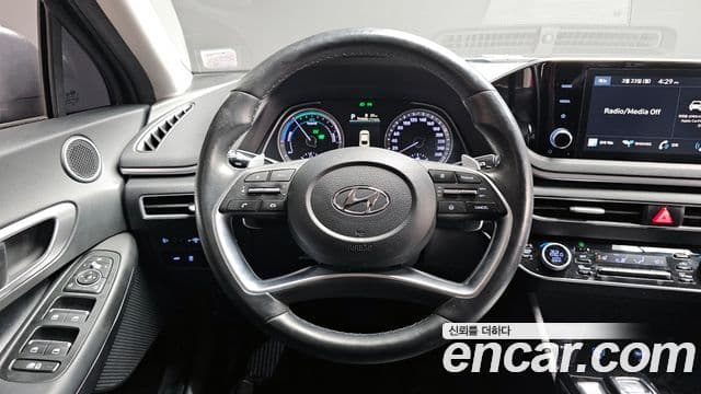 Hyundai Sonata гибрид (DN8) Modern, 2022 13