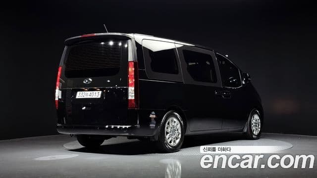 Hyundai Staria Modern, 2023 2