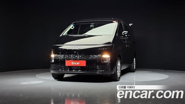 Hyundai Staria Modern, 2023 3