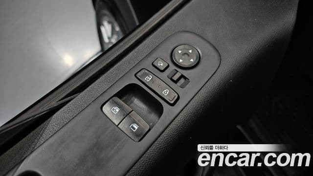 Hyundai Staria Modern, 2023 17