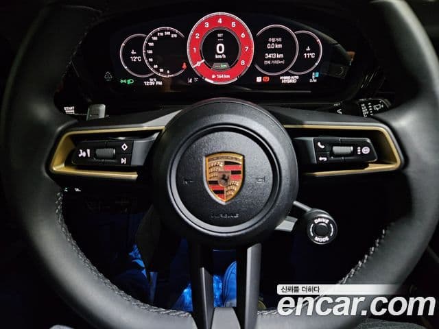 Porsche Cayenne (PO536) 3.0 E-гибрид, 2025 8