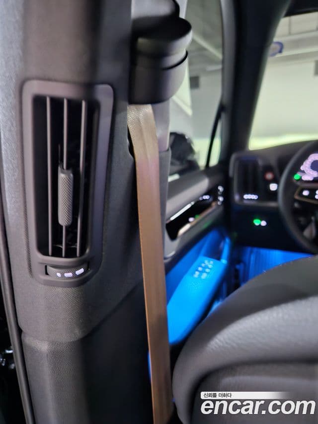 Porsche Cayenne (PO536) 3.0 E-гибрид, 2025 14