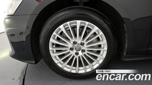 Audi A6 (C8) Premium, 2020 все фото