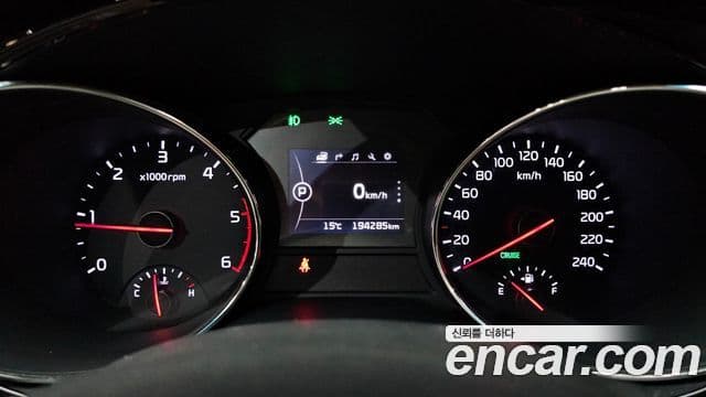 Kia All New Carnival Prestige, 2016 8
