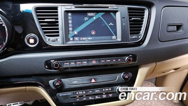 Kia All New Carnival Prestige, 2016 16