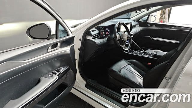 Kia K5 3세대 Prestige, 2022 10